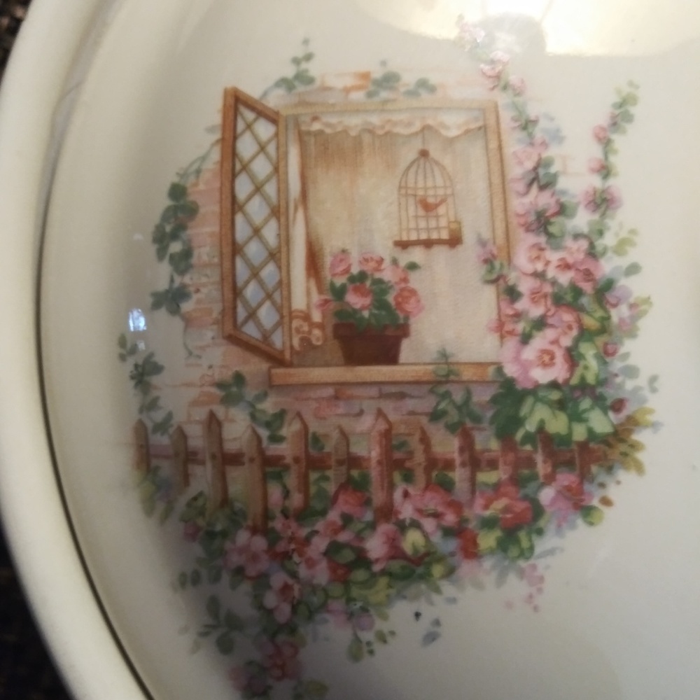 Pristine Retro Mid-century Casserole/Serving Dish - Picture 3 of 7